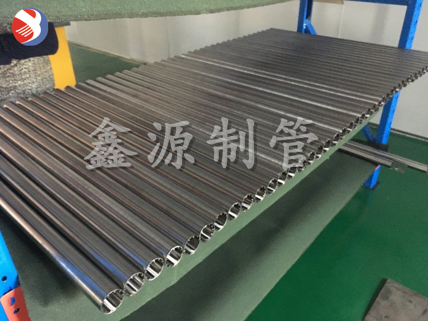 不銹鋼楔形絲繞絲纏繞濾芯 地?zé)嵛菜毓嘣O(shè)備濾芯 污水處理過(guò)濾設(shè)備濾芯布水器